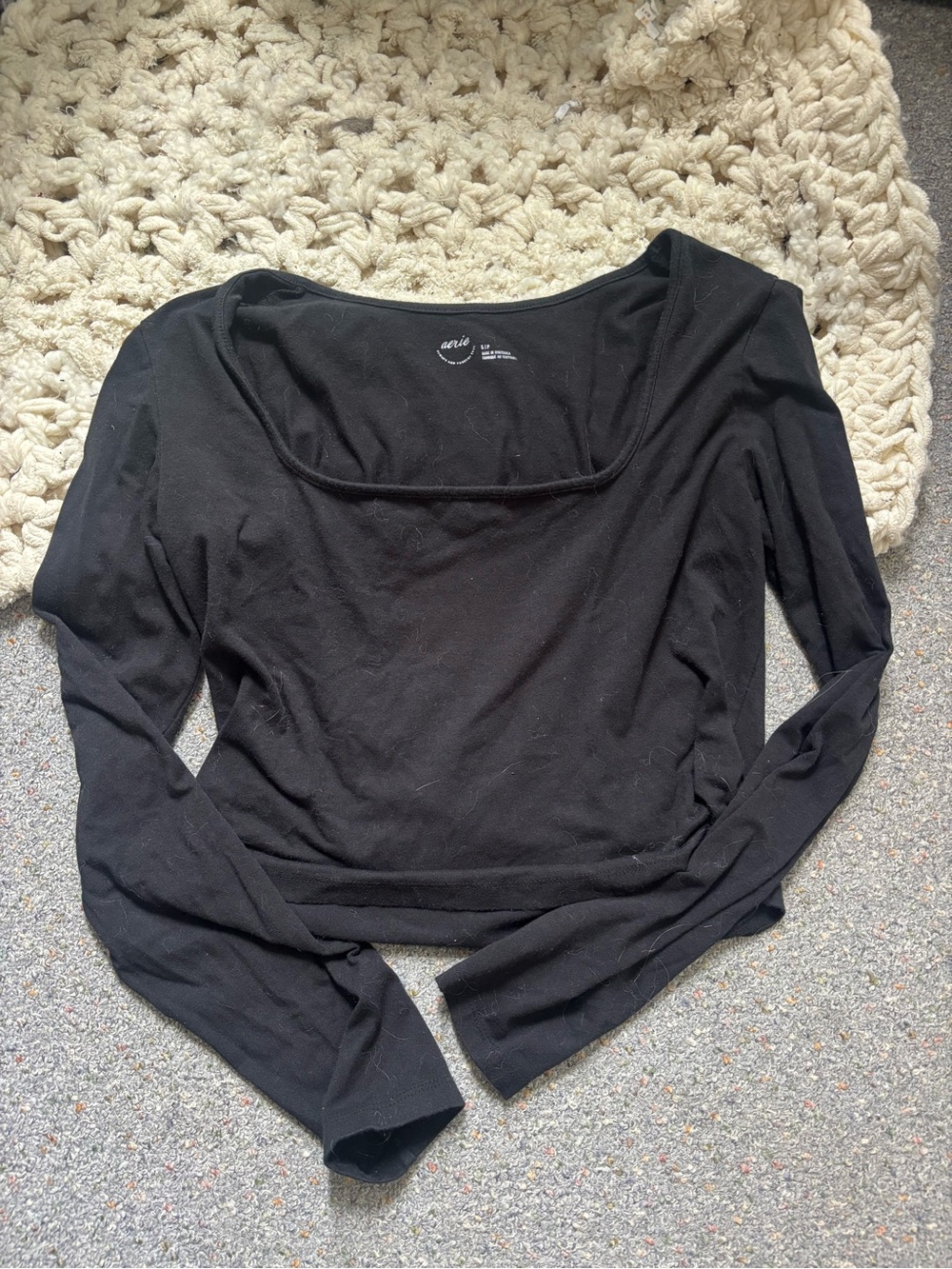 aerie Black Long-Sleeve Scoop Neck Tee